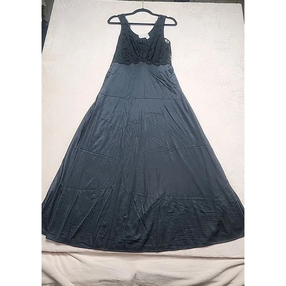 Soft Moments‎ Long Nightgown Black Sleeveless Medium